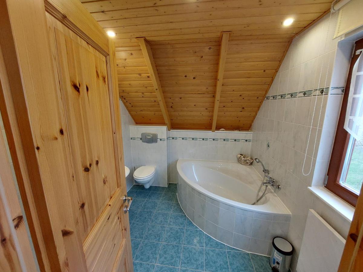 Ferienwohnung Zur Saaleaue Wettin Esterno foto